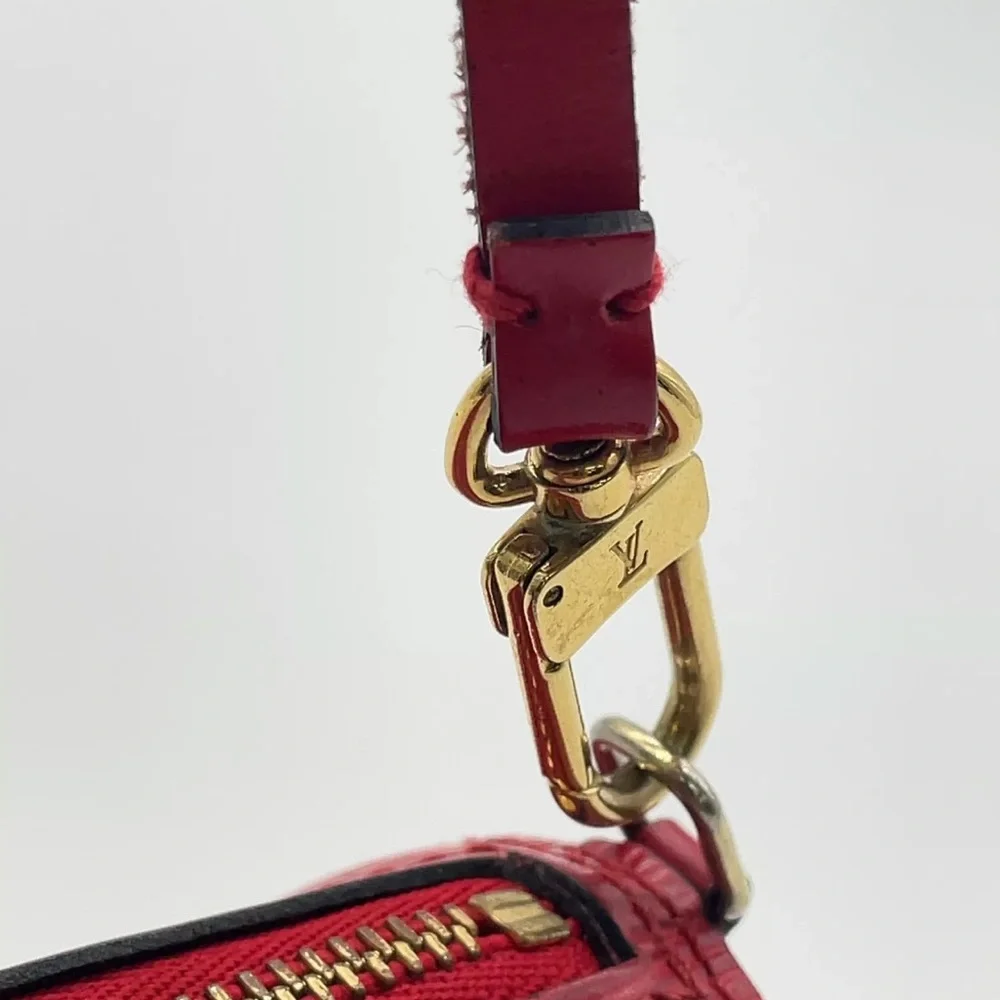 Authentic Louis Vuitton Epi Red Soufflo Pouch W/Bag - Picture 10 of 16